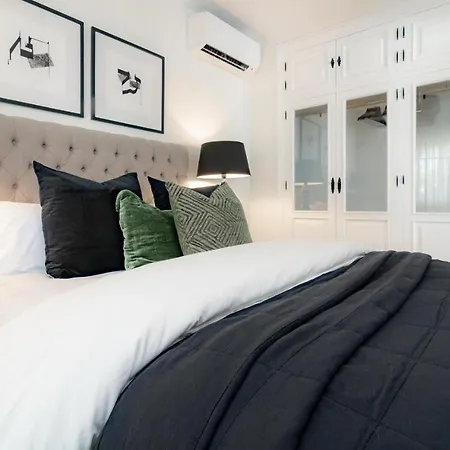 Cln- Spacious 6 Bedroom Next To Villa *